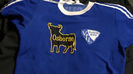 Fc kaiserslautern und ein aktuelles heimtrikot des vfl, das alles zum. Vfl Bochum Trikot Sammler Bernd Kreienbaum