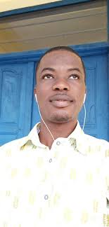 Prophet Eric Amponsah popularly known as Computer Man has described the  timing of embattled fetish priestess, Agradaa's, decision to switch to be  an Evangelist as wrong. #GhanaWeb22