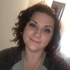 Vicki Wetzel's Instagram, Twitter & Facebook