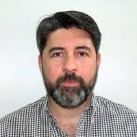 Ed Caseres's Instagram, Twitter & Facebook