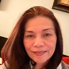 RHIAN RAMOS AND MICHELLE DEE BILLBOARD AT GUADALUPE EDSA The image displays  a billboard featuring Filipina actress and model Rhian Ramos as an endorser  for Luxxe White Ultima, part of the Luxxe