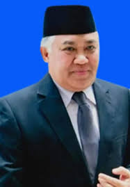 Pernikahan ini merupakan yang ketiga. Ma Mun Murod On Twitter 1 Maaf Ada Ralat Krn Terbawa Suasana Libur Kemarin Seharian Di Rumah Sy Pikir Ahad Ternyata Sabtu Haha Info Yg Benar Prof Din Syamsuddin Menikah Pagi Ini Ahad