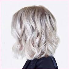 Frisuren Kurz Mittellang Gestuft In 2020 Bob Frisur Kurze Haare Ombre Haarschnitt Ideen
