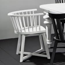 Stehlampen vermögen im wesentlichen eine neu definierte und funktionale sitzecke. Gray 24 Stuhl Mit Armlehnen Gervasoni Aus Holz Sediarreda Com