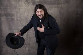 Nicolas kim coppola, conocido como nicolas cage, celebró el pasado día 7 de enero su 52 cumpleaños. How The Crazy Nicolas Cage Movie Color Out Of Space Got Made Los Angeles Times