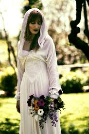 Lo stile tipico del vestito da sposa è stato modesto, ma. Abiti Sposa 1980 Abiti Da Sposa Anni 80 39 Pollici Lunghezza Del Vestito Loas Herman