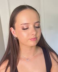 Blondes, Balayage & Soft Glam Makeup