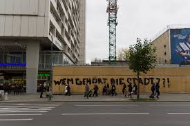 Am hardenbergplatz (bezirk und stadtteil charlottenburg). Exploring Bahnhof Zoo Finding Berlin