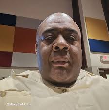 I love this cadillac escalated. I hope to own it someday