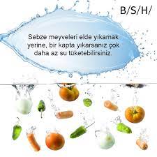 Sebze Meyveleri Elde Yikamak Yerine Bir Kapta Yikarsaniz Cok Daha Az Su Tuketebilirsiniz Surdurulebilirlik Bsh Enerji Inovasyon E Meyve Sebzeler Yerler