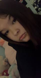 Hii im 19 and lookin for new friends😇