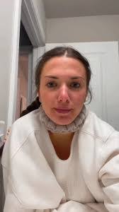 Merideth Neff's Instagram, Twitter & Facebook