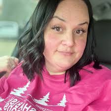 Christina Peeples's Instagram, Twitter & Facebook