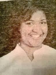 Roslyn Kraus's Instagram, Twitter & Facebook