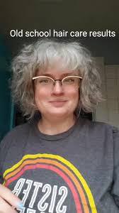 Cindy Lou Who Hair That Is Straight Down with A Curly Hair and