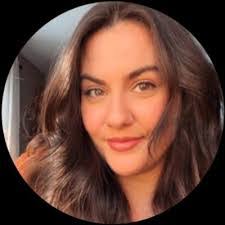 Kristen Burger's Instagram, Twitter & Facebook