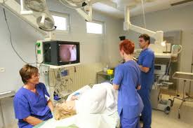 Unsere praxis bietet ihnen ein breites diagnostisches und therapeutisches spektrum der inneren medizin mit tätigkeitsschwerpunkt auf dem gebiet der gastroenterologie, also der erkrankungen des. Internistische Praxis Gedern