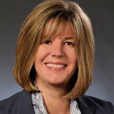 Laurie Hoag's Instagram, Twitter & Facebook