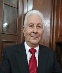 Dr. Luis Alberto Riva Gonzáles