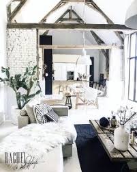 Demain C Est Le Grand Jour Signature Du Compromis De Vente La Fin De Ce Pro Interior Design Living Room Modern Chic Living Room Interior Design Living Room