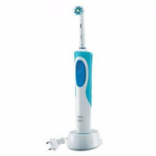 Découvrez notre kit dentifrice + brosse à dent pour homme : Oral B Vitality Crossaction Brosse A Dents Electrique