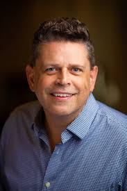 Greg Arp's Instagram, Twitter & Facebook