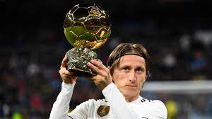 I don't disagree that modric earned it, but early season was in 2017 which didn't count for the 2018 ballon d'or. Weltfussballer Wahl Modric Spricht Aus Was Viele Uber Messi Und Ronaldo Denken Welt