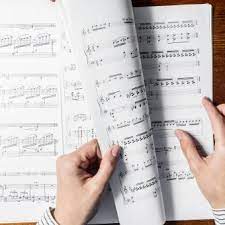 Ave maria schubert beginner piano sheet piano music with letters pop songs. 15 Easy Pop Songs To Play On Piano