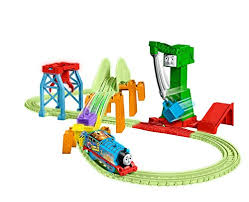 Thomas freundin gina zeigt ihm auf seiner reise viele tolle sehenswürdigkeiten und bringt ihm einigs bei. Thomas The Tank Friends Der Beste Preis Amazon In Savemoney Es
