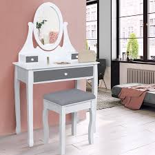 Sur notre site, vous avez la possibilité d'établir votre liste de commandes personnalisée en sauvegardant vos articles favoris. Coiffeuse Pas Cher Bois Blanc Et Gris Avec Miroir Et Tabouret Id Market