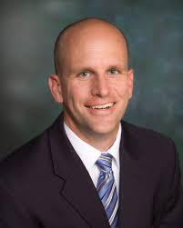 Hudson school staff members, students thank leader