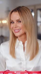 🎁✨ GIVEAWAY TIME! ✨🎁, To celebrate my A-List Edit with the fabulous team  at @baylisandhardingplc, I’m giving YOU and your bestie the chance to win a  gorgeous bundle of my favourite Baylis & Harding ...