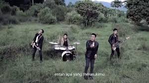 Maybe you would like to learn more about one of these? Lirik Lagu Asli Entah Apa Yang Merasukimu Lagu Dj Remix Yang Kini Viral Di Tik Tok Dan Media Sosial Halaman All Tribun Madura