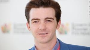 The former nickelodeon star was sentenced. Drake Bell Sentenced To Probation For Sexual Texts With A Minor Cnn