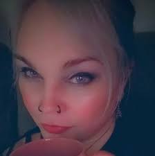 Profil untuk Jenna Lee Dunn