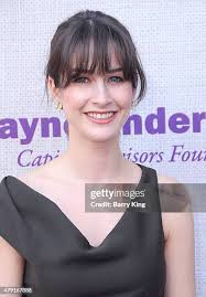 33 Actresses Michelle Mulitz Stock Photos, High-Res Pictures, and Images