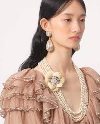 elle rose (@ellerosesv) • Instagram photos and videos