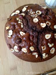 Gateau Au Nesquick Et Aux Noisettes Gateau Yaourt Gateau Au Chocolat Nesquik Gateau