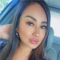 Yvonne Minjarez's Instagram, Twitter & Facebook