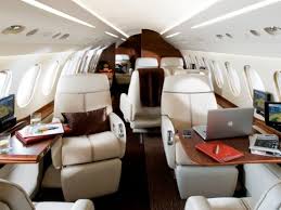 The Falcon 7x Can Fly Into And Out Of Small Short Runway Airports With A Large Cabin And Has A Trans Contin Luxury Private Jets Private Jet Private Jet Travel