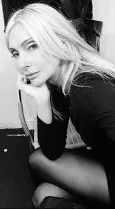 Heidi Hutson's Instagram, Twitter & Facebook