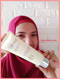 Samplesbeautreviews uncategorized feb 17, 2018feb 17, 2018 1 minute. Review Bio Essence Bio Bounce Collagen Cleanser