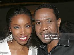 28 Heather Headley And Clay Aiken Perform In Home Stock Photos, High-Res  Pictures, and Images