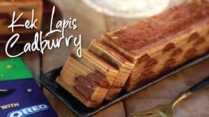 Untuk tempahan, sila sms @ w/app saya di 0162562706. Bila Dapat Hadiah Dari Cadbury Apalagi Melapis Lah Kita Kek Lapis Cadbury Youtube