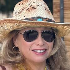 Looking for mahjong teacher in Stamford