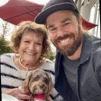 Deana Shepherd's Instagram, Twitter & Facebook