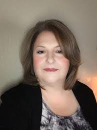 Shanna Webb's Instagram, Twitter & Facebook