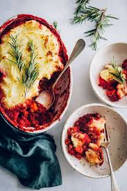 Vegan Shepherd S Pie With Beet And Lentils Hello Veggie Recipe Shepherds Pie Vegan Comfort Food Vegan Shepherds Pie