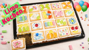 Wie man einen kindergeburtstagskuchen für einen jungen dekoriert? Limo Kuchen I Butterkekskuchen I Kindergeburtstag I Geburtstagskuchen Youtube