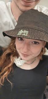 Contributions to the tribute of Emilie Lauren Deschamps